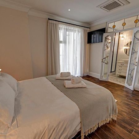 Lagoon Suites Guesthouse Cc 鲸湾港 外观 照片