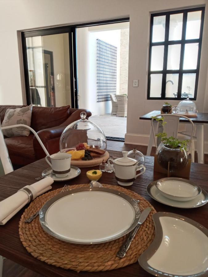 Lagoon Suites Guesthouse Cc 鲸湾港 外观 照片